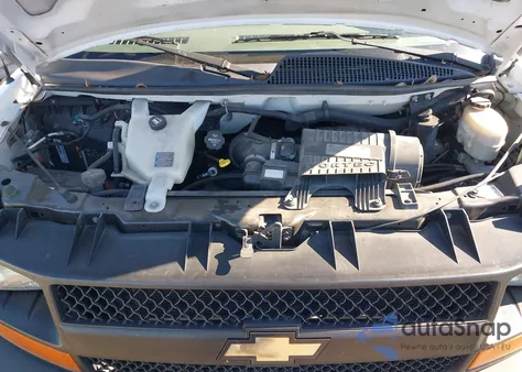 2016 Chevrolet Express 2500 Work Van z USA, uszkodzony, nr VIN 1GCWGAFF2G1336860